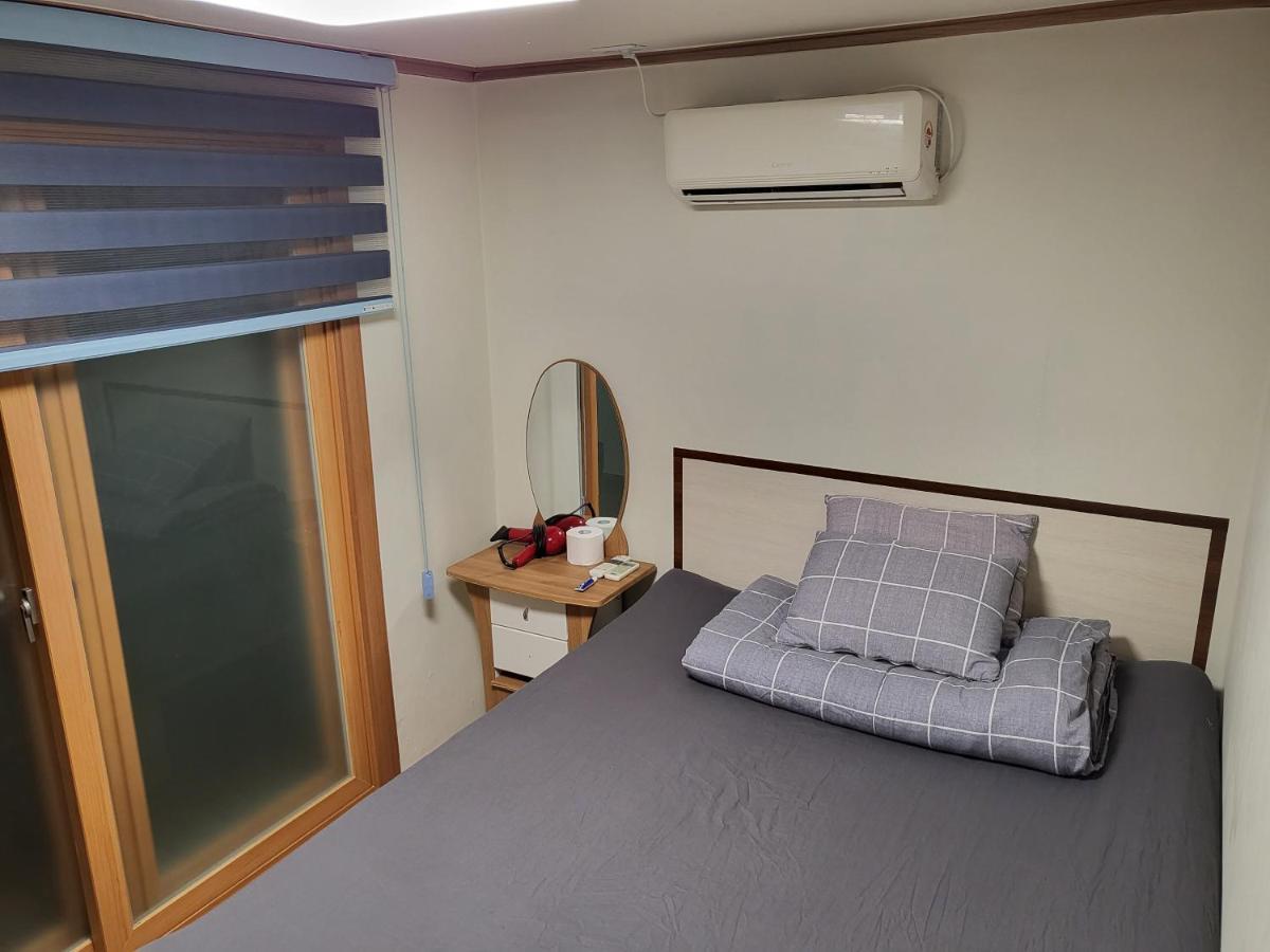 Able Guesthouse Hongdae 2 Szöul Kültér fotó