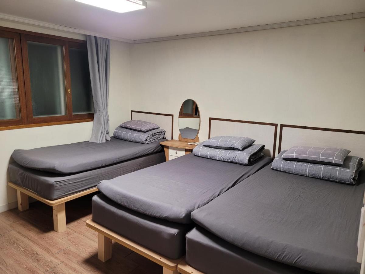 Able Guesthouse Hongdae 2 Szöul Kültér fotó