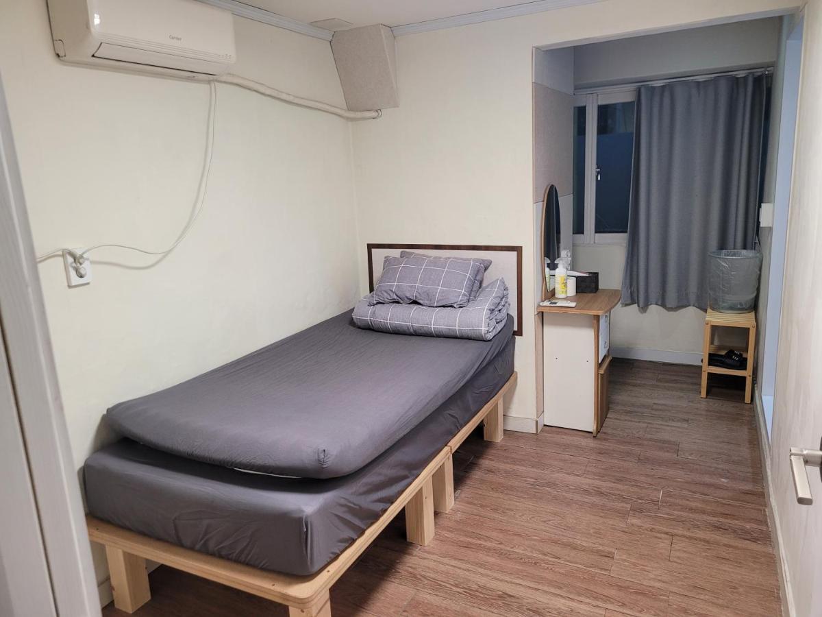 Able Guesthouse Hongdae 2 Szöul Kültér fotó